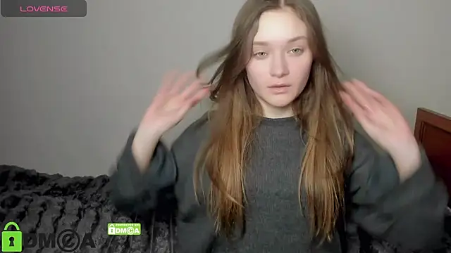 Snapshot of Elina_X chatting on 03/10/26, 09:31 Elina X online show from 03/10/26, 09:31