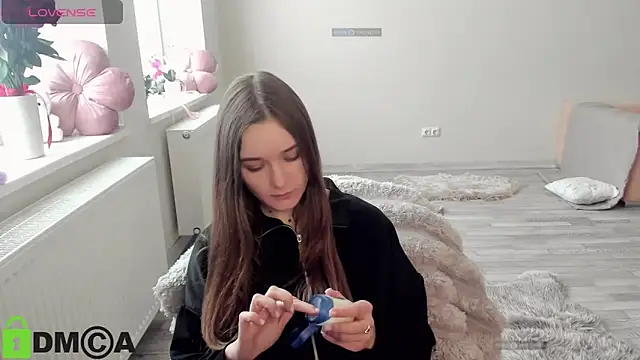 Snapshot of Elina_X chatting on 04/09/26, 07:25 Elina X online show from 04/09/26, 07:25