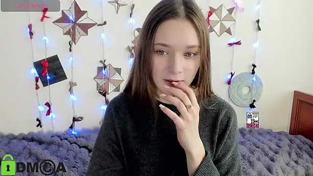 Snapshot of Elina_X chatting on 06/15/26, 01:13 Elina X online show from 06/15/26, 01:13