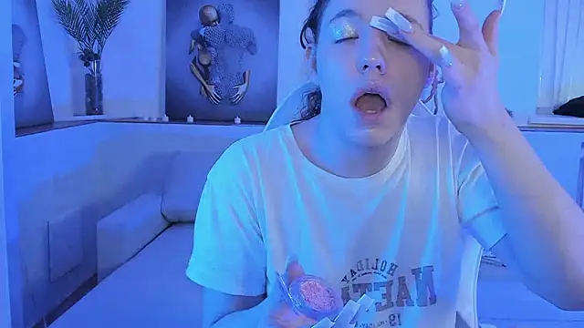 Madison dolly online show from 03/03/26, 02:07