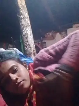 Snapshot of Faltu_Ladki chatting on 02/01/26, 01:53 Faltu Ladki online show from 02/01/26, 01:53