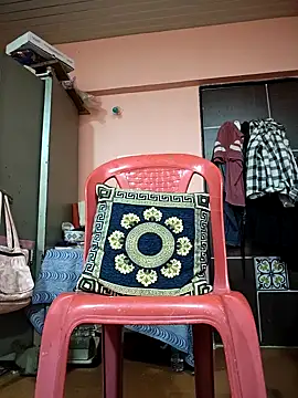 Snapshot of Darkintrovert chatting on 03/27/26, 07:24 Darkintrovert online show from 03/27/26, 07:24