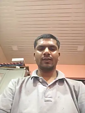 Snapshot of Darkintrovert chatting on 04/23/26, 04:42 Darkintrovert online show from 04/23/26, 04:42