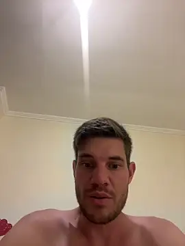 Snapshot of Chuchiybombon chatting on 03/02/26, 03:09 Chuchiybombon online show from 03/02/26, 03:09