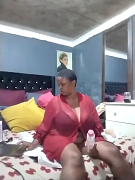 Snapshot of PrettyLisa26 chatting on 04/19/26, 03:22 PrettyLisa26 online show from 04/19/26, 03:22