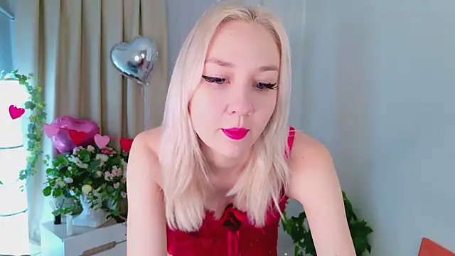 Audrey Kiss online show from 02/10/26, 06:39