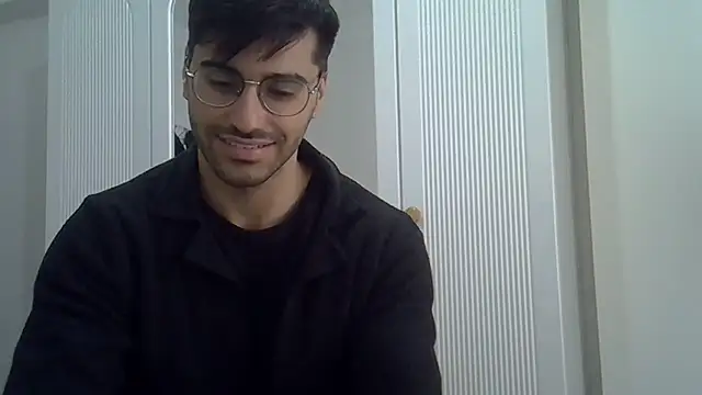 Snapshot of ciceroable chatting on 02/22/26, 11:42 ciceroable online show from 02/22/26, 11:42