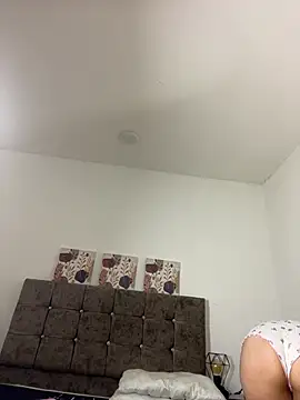Annie bonnie  online show from 05/29/26, 11:41