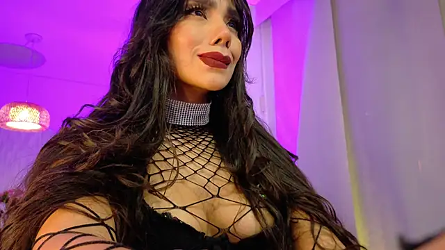 Snapshot of Chaiiro chatting on 03/05/26, 11:45 Chaiiro online show from 03/05/26, 11:45