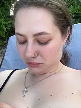 Snapshot of AsynaYuuki chatting on 02/07/26, 07:56 AsynaYuuki online show from 02/07/26, 07:56