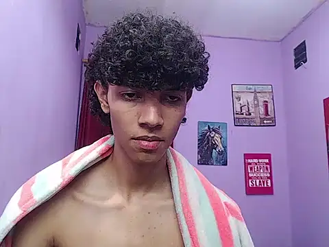 bigcock twinks online show from 02/25/26, 05:06