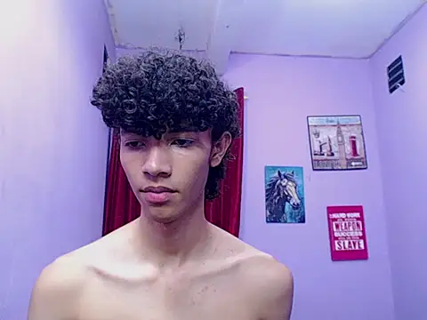 bigcock twinks online show from 03/26/26, 11:21