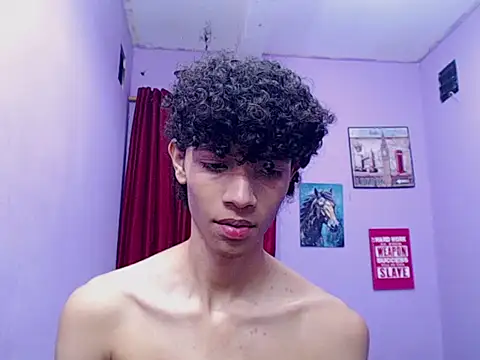 bigcock twinks online show from 03/28/26, 11:15