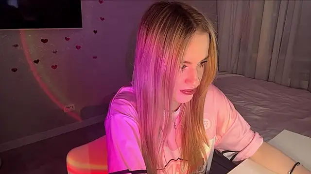 Between Eeys online show from 02/25/26, 03:10