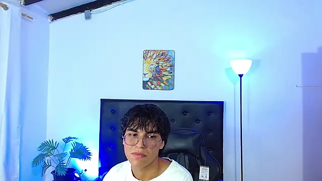 Maecum18 online show from 02/03/26, 08:58