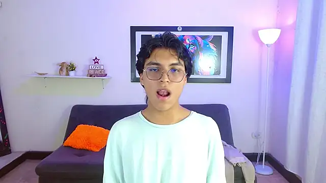 Maecum18 online show from 02/16/26, 08:38