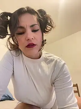 eva luz online show from 05/23/26, 10:08