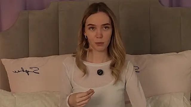 Snapshot of NikkiRyx chatting on 04/15/26, 07:58 NikkiRyx online show from 04/15/26, 07:58