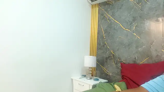 JORDAN MOOR online show from 03/02/26, 07:54