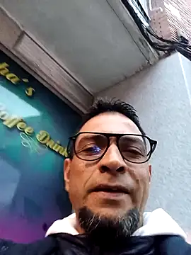 Snapshot of yoahotpetrafiery chatting on 03/08/26, 06:12 yoahotpetrafiery online show from 03/08/26, 06:12