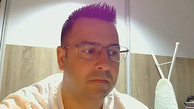 Snapshot of VanillaTime78-Jorge chatting on 03/15/26, 06:58 VanillaTime78-Jorge online show from 03/15/26, 06:58