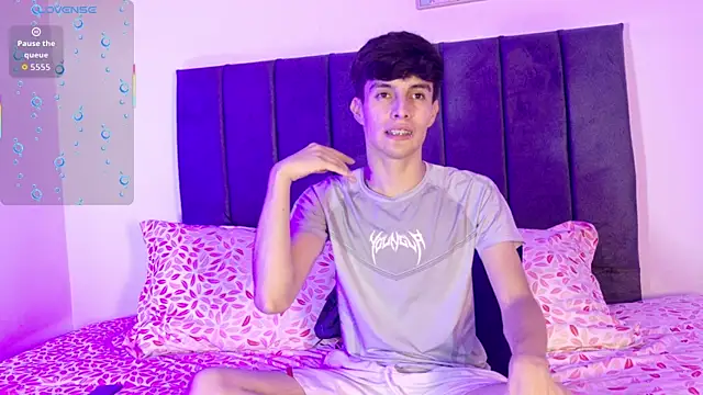 axxxel twink online show from 05/25/26, 02:39