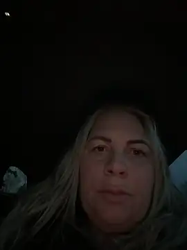 Snapshot of Amanda_Norsk chatting on 04/04/26, 06:38 Amanda Norsk online show from 04/04/26, 06:38