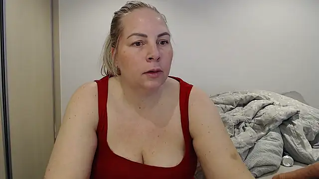 Snapshot of Amanda_Norsk chatting on 04/05/26, 10:01 Amanda Norsk online show from 04/05/26, 10:01