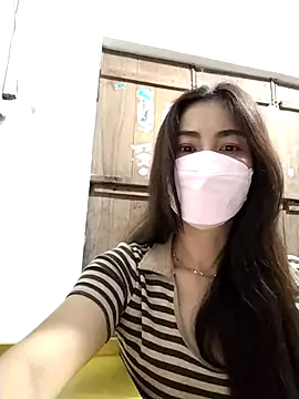 Snapshot of Baby-sexytits2026 chatting on 03/31/26, 10:32 Baby-sexytits2026 online show from 03/31/26, 10:32