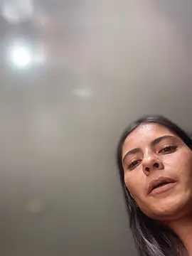 Snapshot of Esperanza_GS chatting on 06/04/26, 06:14 Esperanza GS online show from 06/04/26, 06:14
