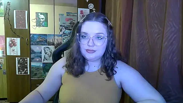 Teasing Dora online show from 02/19/26, 06:59