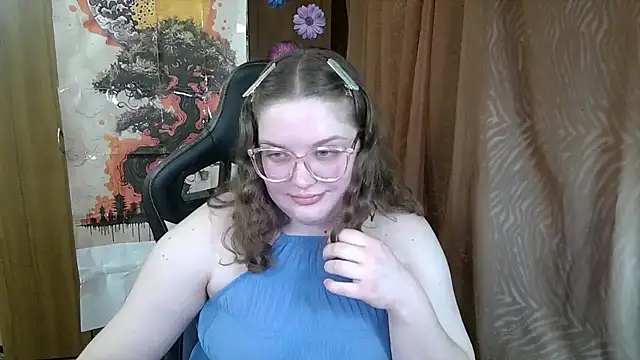 Teasing Dora online show from 03/01/26, 11:07