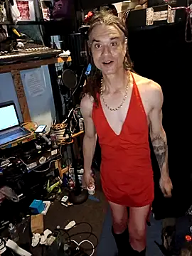 Snapshot of AllucyLu chatting on 02/14/26, 12:51 AllucyLu online show from 02/14/26, 12:51