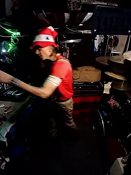 Snapshot of AllucyLu chatting on 02/23/26, 04:48 AllucyLu online show from 02/23/26, 04:48