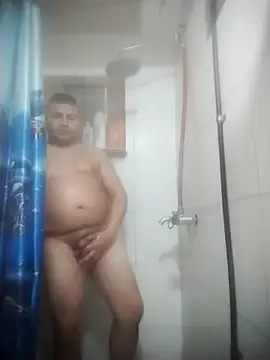 Snapshot of Sergiowooo chatting on 07/11/26, 03:42 Sergiowooo online show from 07/11/26, 03:42