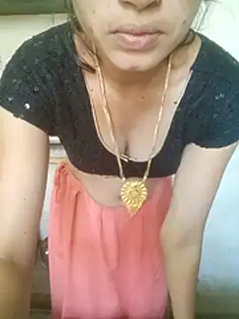 khushi rawat online show from 02/08/26, 04:38