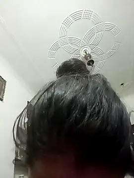 khushi rawat online show from 02/23/26, 01:47