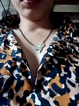 khushi rawat online show from 03/02/26, 11:28