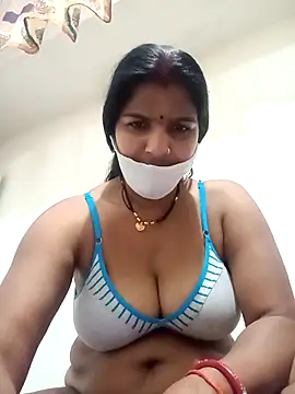 punamji sexe online show from 02/19/26, 04:47