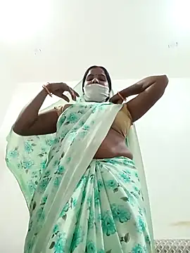 Snapshot of punamji_sexe chatting on 03/14/26, 12:21 punamji sexe online show from 03/14/26, 12:21
