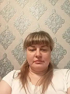 Snapshot of KristinaLowq chatting on 03/04/26, 03:51 KristinaLowq online show from 03/04/26, 03:51