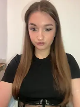 Snapshot of Green_eyes_lady chatting on 03/10/26, 12:43 Green eyes lady online show from 03/10/26, 12:43