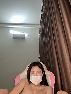 wang1472581 online show from 02/28/26, 09:21