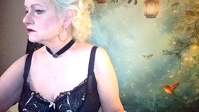 Blondie the librarian online show from 04/29/26, 02:37