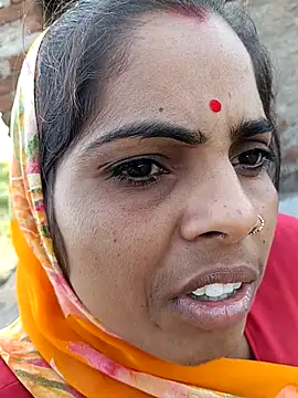 Snapshot of Priyakoli4568 chatting on 05/01/26, 02:16 Priyakoli4568 online show from 05/01/26, 02:16