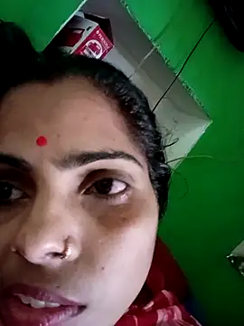 Snapshot of Priyakoli4568 chatting on 05/07/26, 06:08 Priyakoli4568 online show from 05/07/26, 06:08