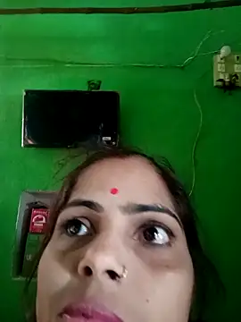 Snapshot of Priyakoli4568 chatting on 05/08/26, 03:12 Priyakoli4568 online show from 05/08/26, 03:12