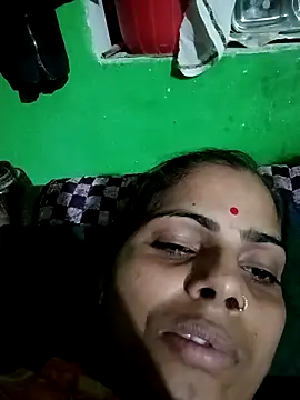 Snapshot of Priyakoli4568 chatting on 05/08/26, 03:50 Priyakoli4568 online show from 05/08/26, 03:50