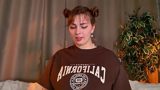 licklissy online show from 06/15/26, 01:02