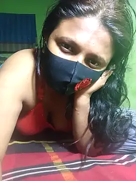 Romantic-Couple999 online show from 02/07/26, 08:45